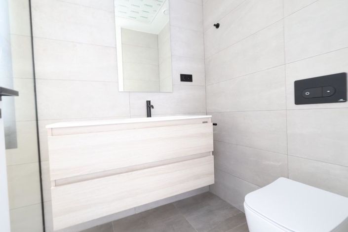 Image No.14-3 Bed Villa for sale