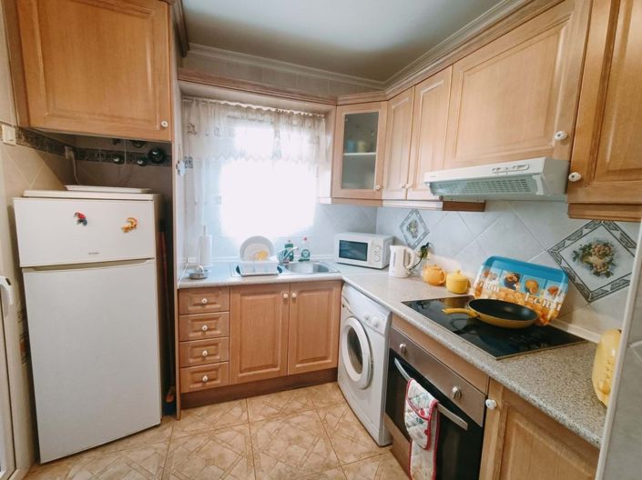 Image No.4-3 Bed Quad for sale