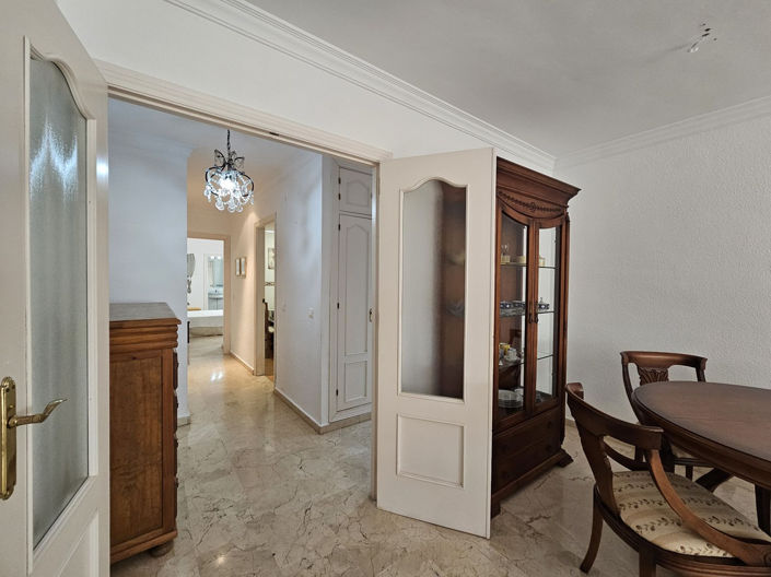 Image No.1-Appartement de 2 chambres à vendre à Estepona