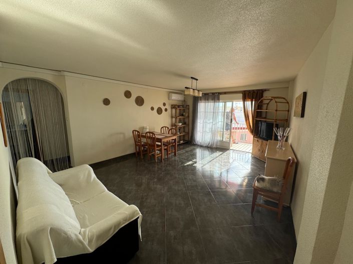 Image No.30-3 Bed Apartment for sale