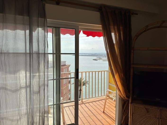 Image No.33-3 Bed Apartment for sale