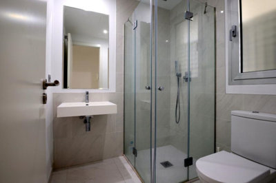 12-53013098fcab6c38b1379cd33298e050