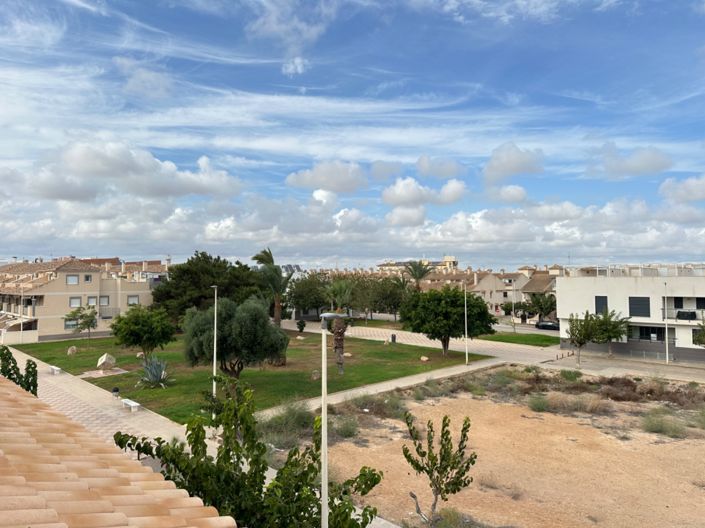 Image No.28-3 Bed Apartment for sale