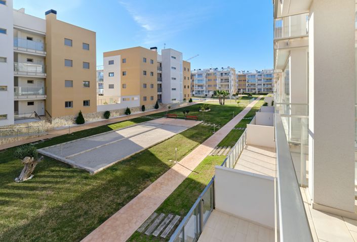 Image No.34-2 Bed House for sale