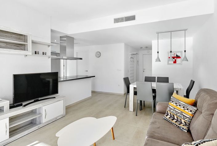 Image No.42-2 Bed House for sale