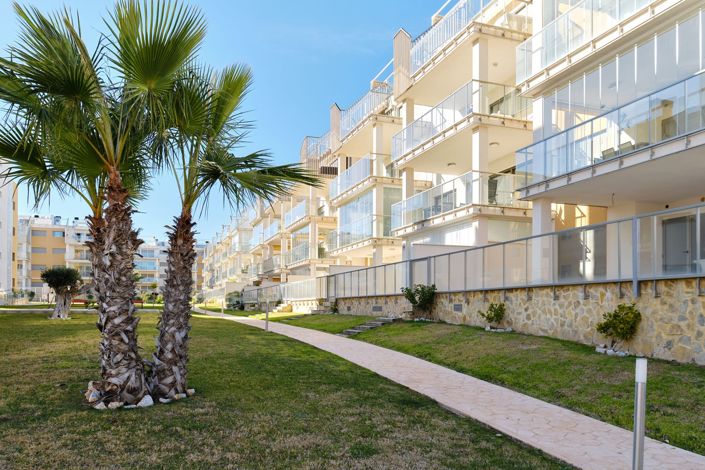 Image No.47-2 Bed House for sale