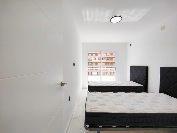 Image No.19-2 Bed Apartment for sale