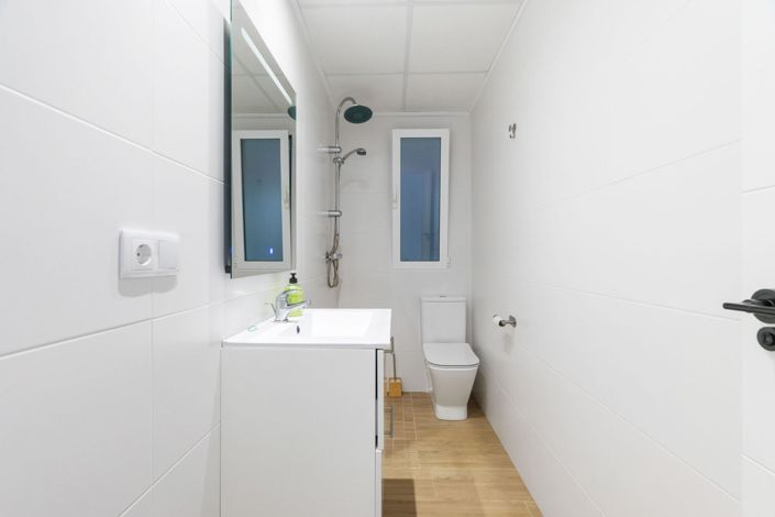 Image No.11-4 Bed Apartment for sale