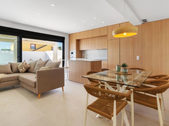 Image No.2-3 Bed Villa for sale