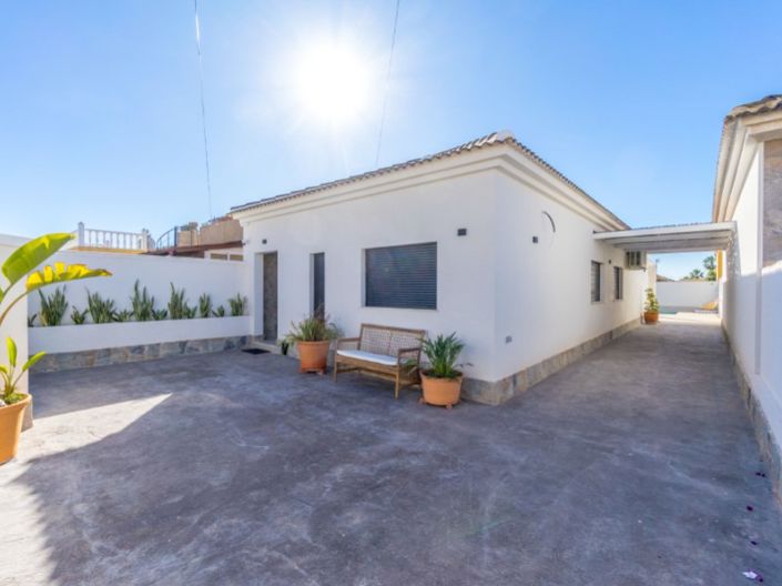 Image No.6-Villa de 3 chambres à vendre à Torrevieja