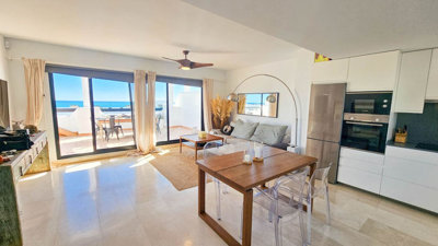 2-5bd7b9d04b45e33852eaf0ec6670150d