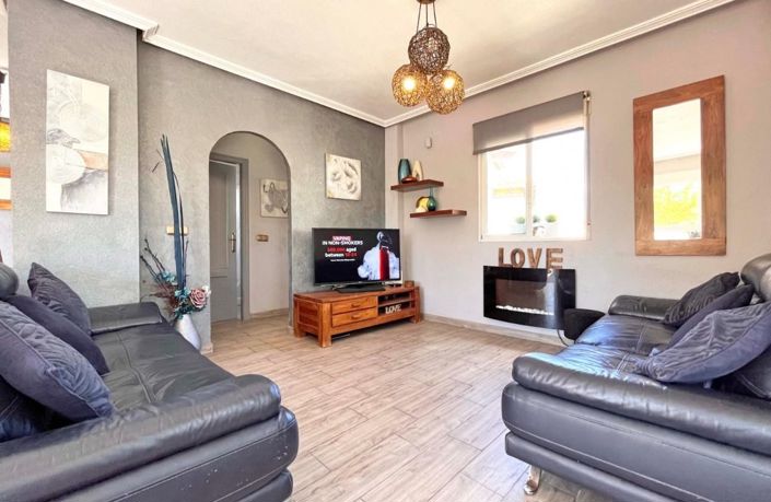 Image No.21-Villa de 4 chambres à vendre à La Zenia