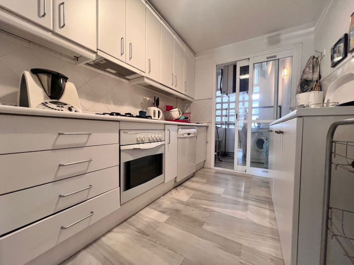 Image No.11-2 Bed Apartment for sale