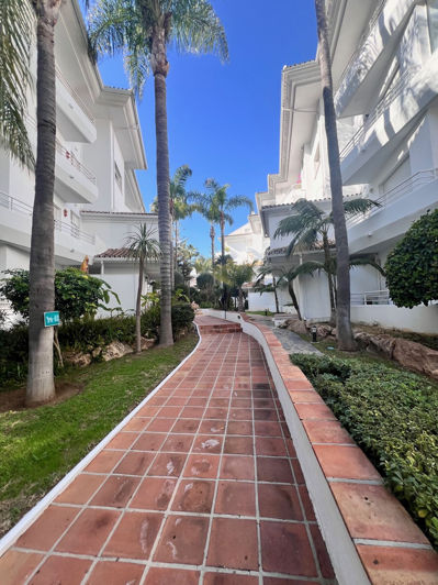 Image No.25-2 Bed Apartment for sale