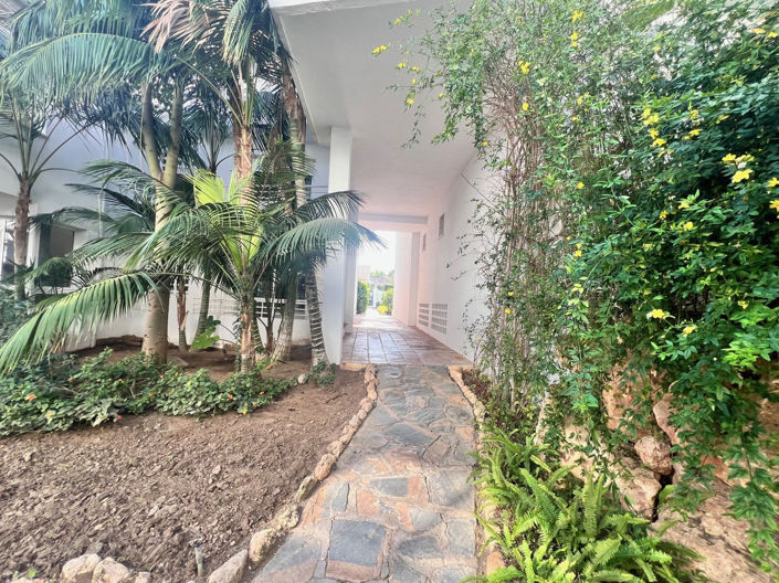 Image No.29-2 Bed Apartment for sale