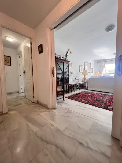 Image No.9-2 Bed Apartment for sale