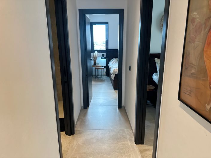 Image No.9-2 Bed Apartment for sale