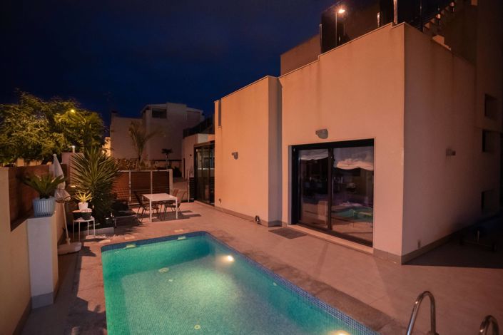 Image No.24-5 Bed Villa for sale