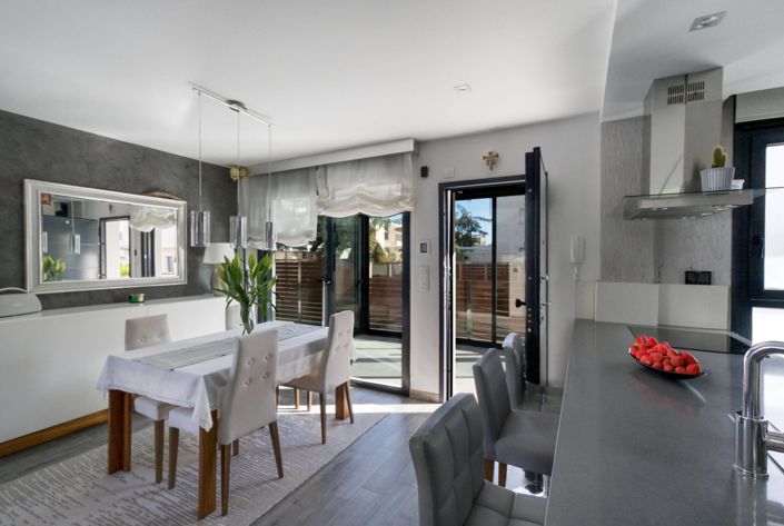 Image No.28-Villa de 5 chambres à vendre à Torrevieja