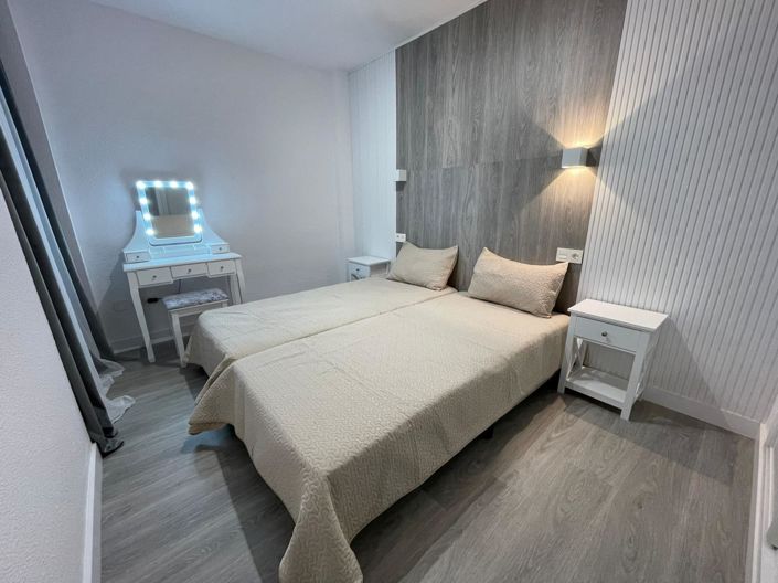 Image No.12-2 Bed Apartment for sale