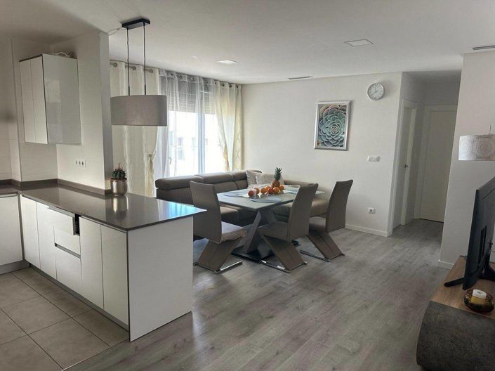 Image No.6-2 Bed Apartment for sale