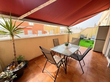 Penthouse de 2 chambres à vendre à Torrevieja