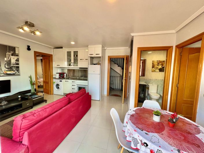 Image No.20-2 Bed Apartment for sale