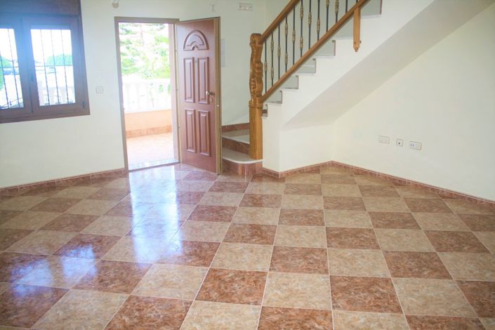 Image No.4-2 Bed Townhouse for sale