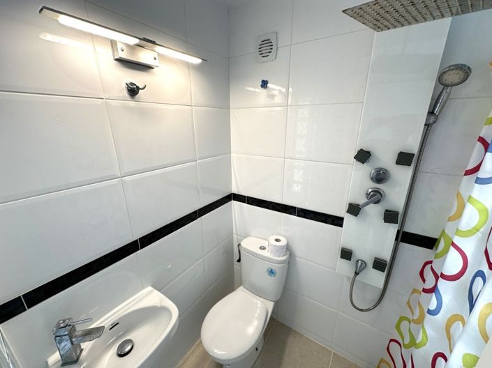 Image No.11-3 Bed Villa for sale