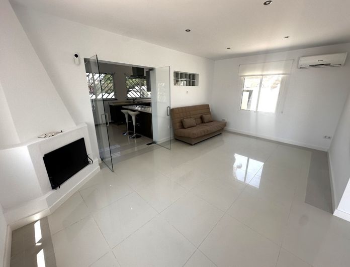 Image No.7-3 Bed Villa for sale