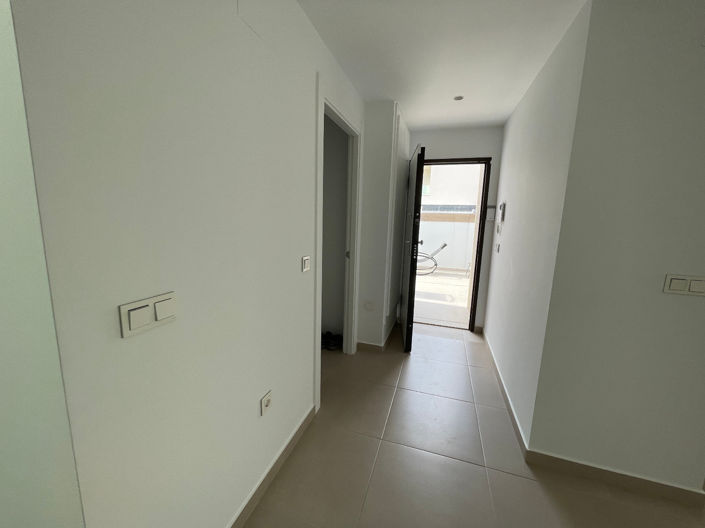 Image No.27-3 Bed Villa for sale