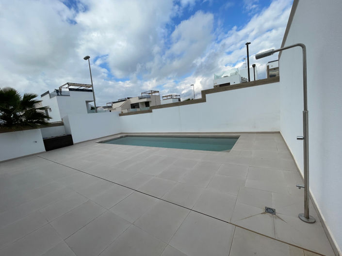 Image No.44-3 Bed Villa for sale