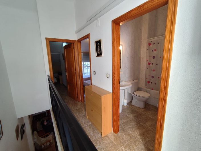 Image No.18-3 Bed Apartment for sale