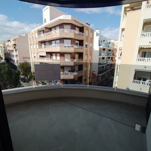 Image No.28-2 Bed House for sale