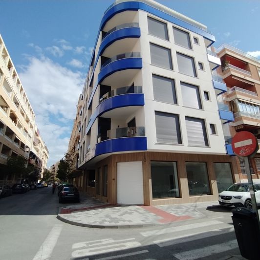 Image No.39-2 Bed House for sale