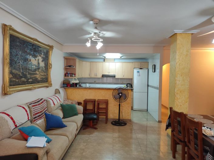 Image No.2-4 Bed Apartment for sale