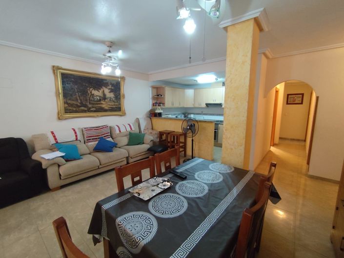 Image No.4-4 Bed Apartment for sale