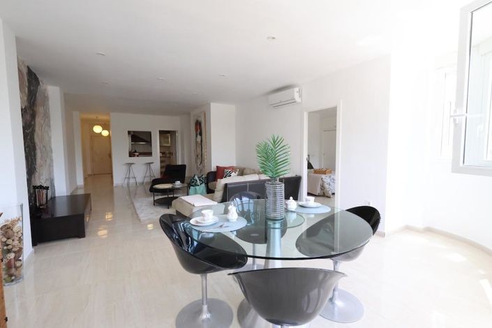 Image No.4-3 Bed House for sale