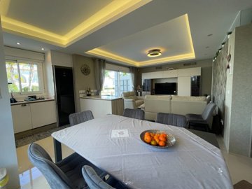 o1ij8nna5giqh1seo15o5bbm17va4t