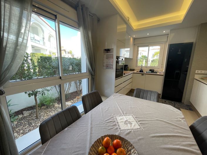 Image No.31-2 Bed Apartment for sale