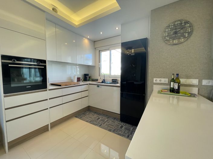 Image No.34-2 Bed Apartment for sale