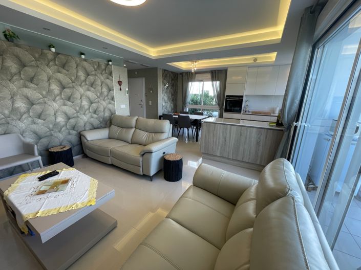 Image No.40-2 Bed Apartment for sale