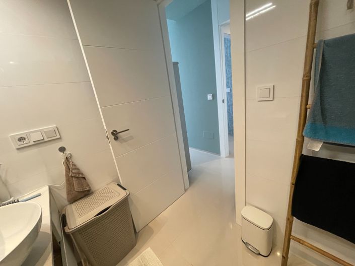 Image No.50-2 Bed Apartment for sale