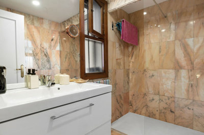 14-d70dc3102c00d7be0e872dfe1c1f86d7