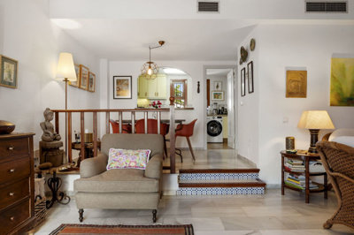 4-c23c0f86247804fa50226aecd8b0b2c8