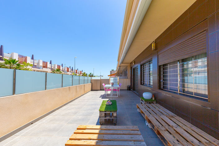 Image No.29-4 Bed House for sale