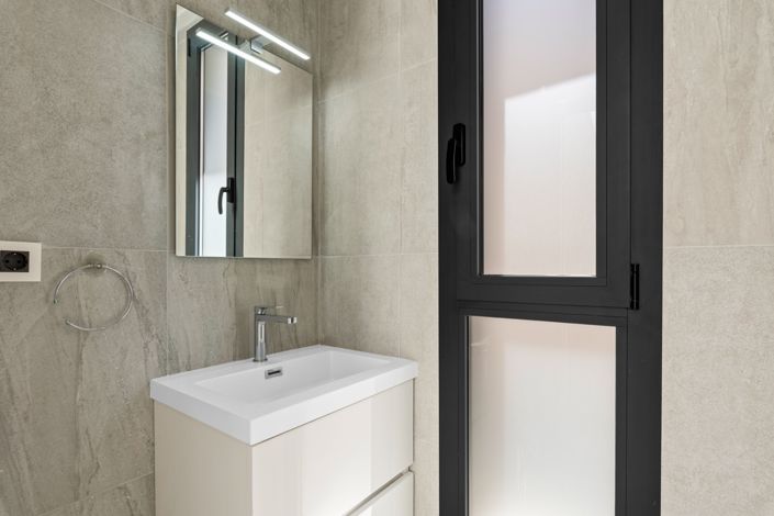 Image No.16-5 Bed Villa for sale