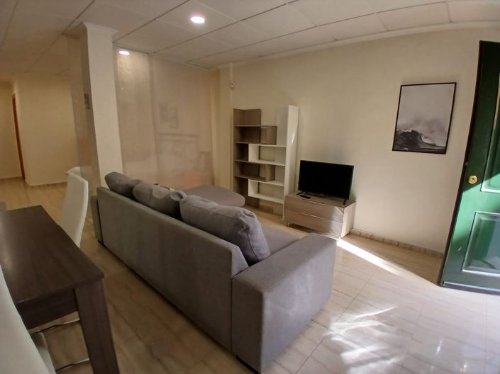 Image No.21-3 Bed Townhouse for sale