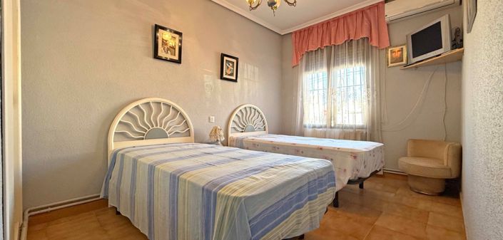 Image No.19-4 Bed Villa for sale