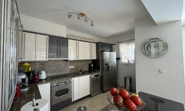 Image No.33-3 Bed Villa for sale